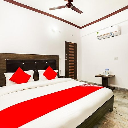 OYO 69147 Hotel Konark Inn Bareilly Exterior foto