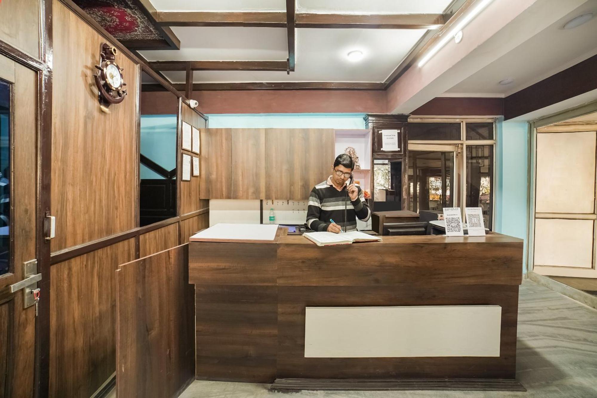 OYO 69147 Hotel Konark Inn Bareilly Exterior foto